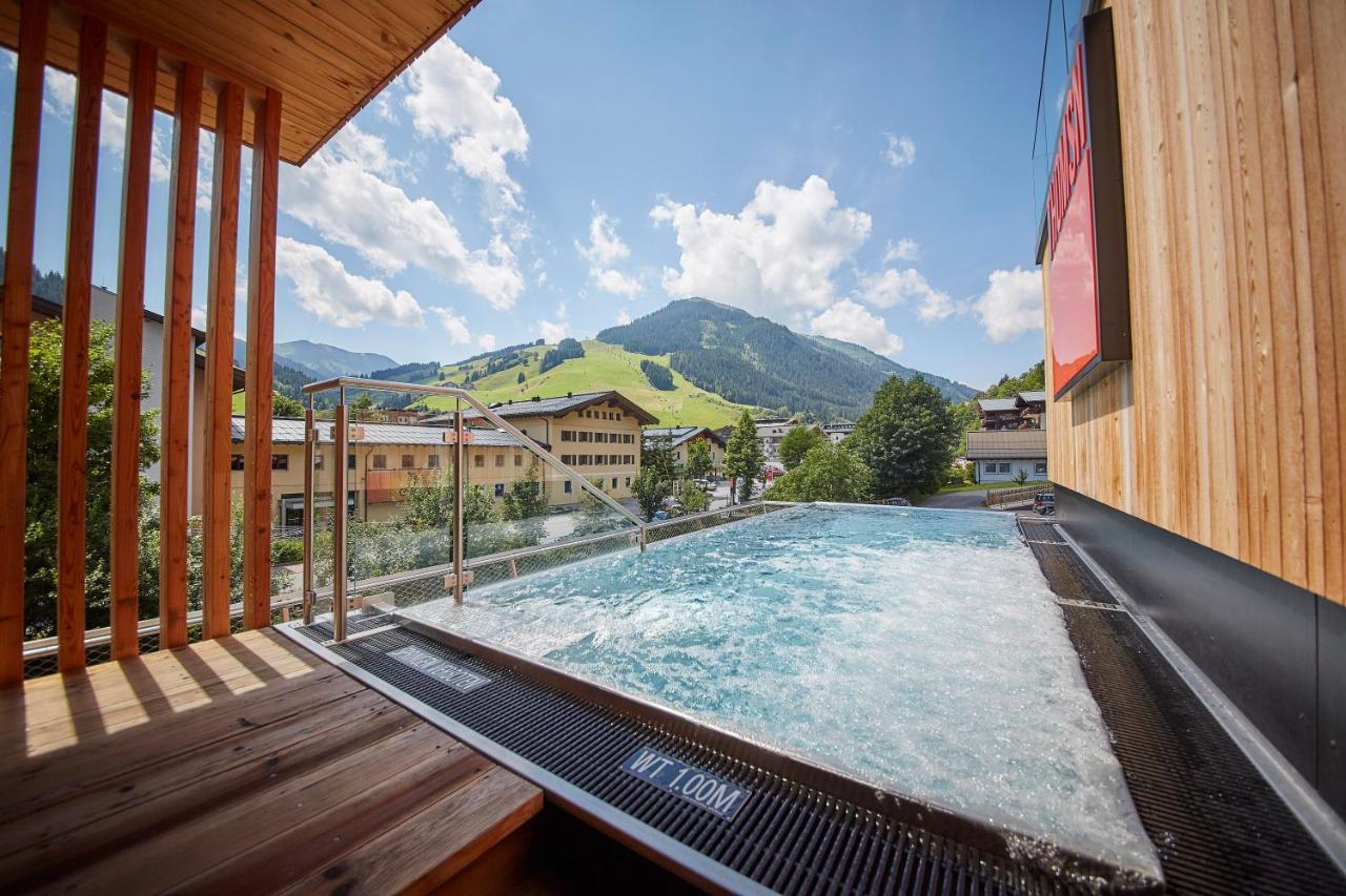 Thomsn-alpine Rock Saalbach