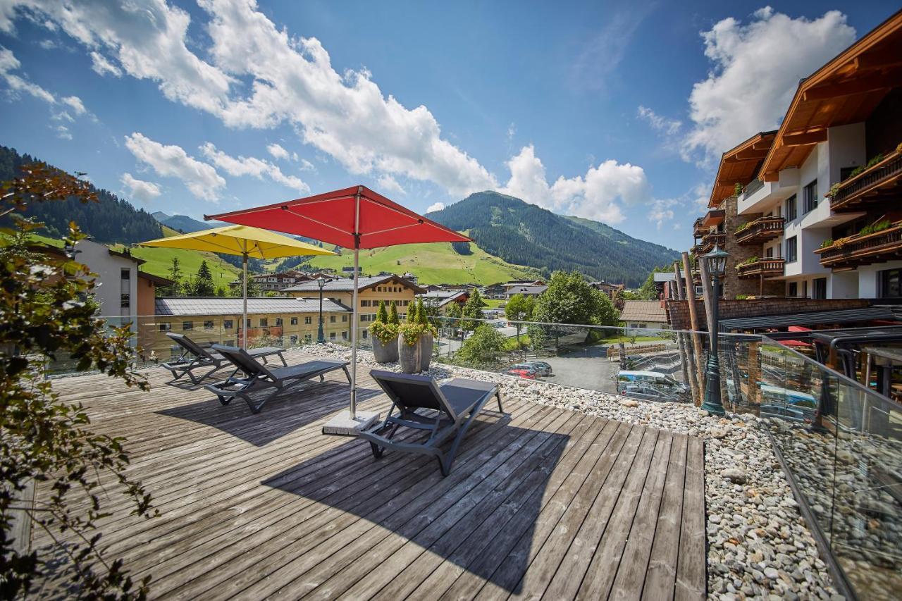 Aparthotel Thomsn & 3*