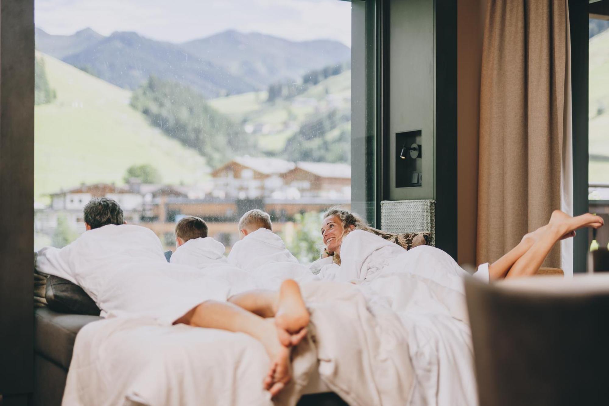 Thomsn & Saalbach-Hinterglemm