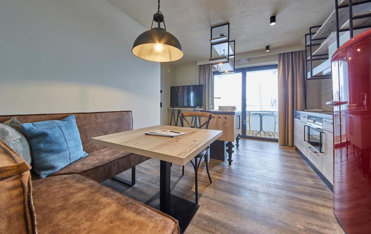 Thomsn & 3* Saalbach-Hinterglemm